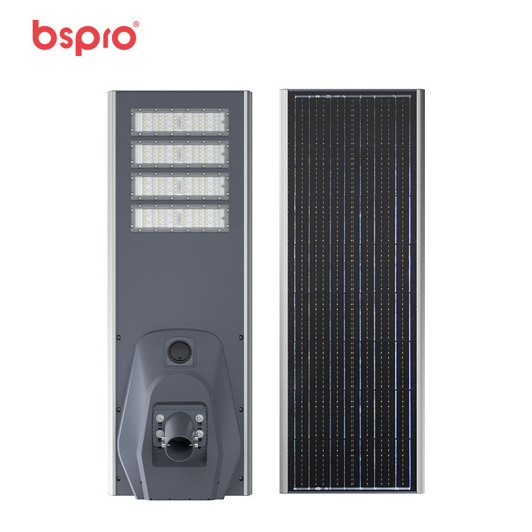 Solar street light with solar panel