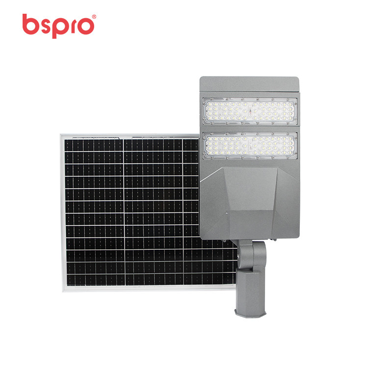 Solar street light with panel
