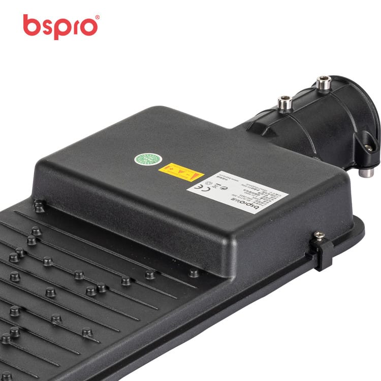 LED streetlight with mounting hardware