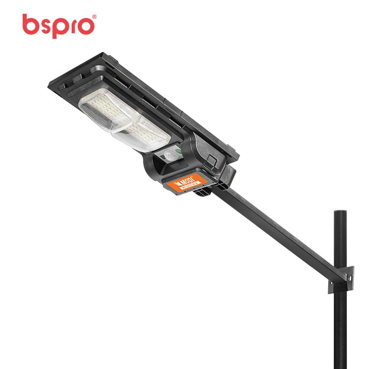 Solar street light with adjustable arm