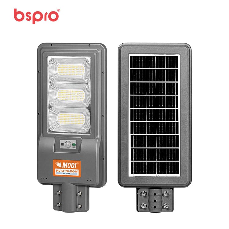 Solar street light with LED panel