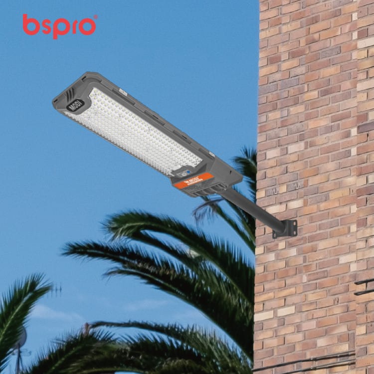 LED street light mounted on wall