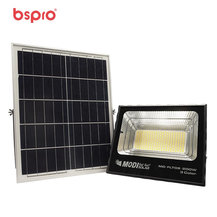 MD-PT08 Solar Flood Light 200W - Side Angle